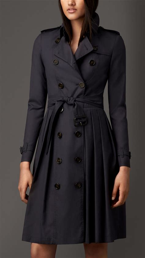 used navy blue burberry trench with wool insert|Burberry Trench Coats On Sale .